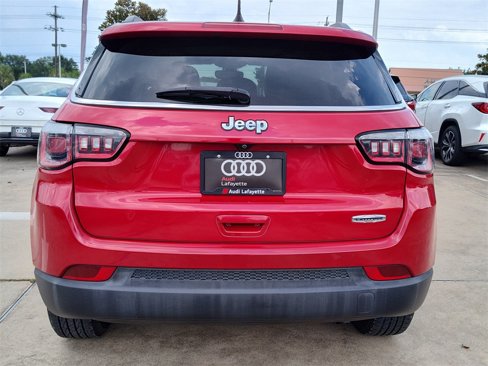 Used 2019 Jeep Compass Latitude image 7