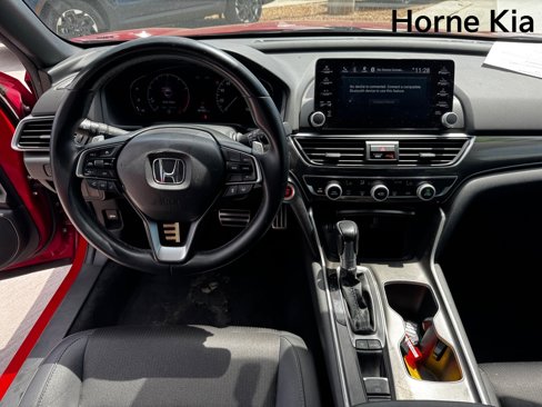 Used 2019 Honda Accord Sport image 15