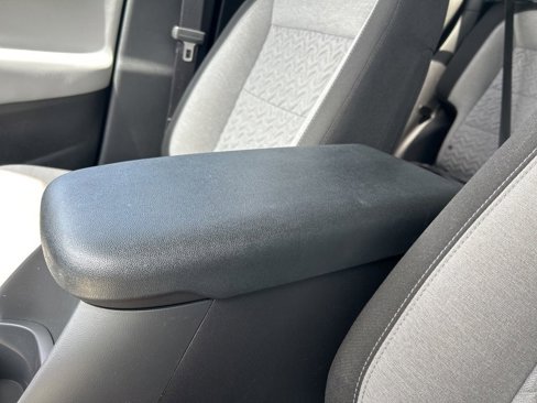 Used 2024 Chevrolet Equinox LT image 32