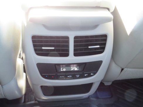 Used 2015 Acura MDX SH-AWD w/ Technology Package image 33