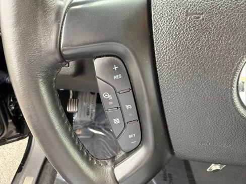 Used 2017 Buick Enclave Premium w/ Experience Buick Package image 19