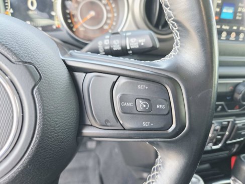 Used 2021 Jeep Wrangler Unlimited Sport image 27