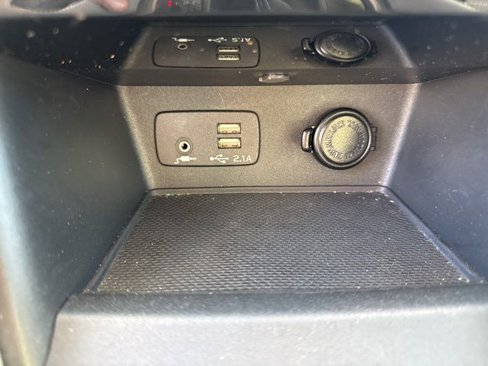 Used 2019 Subaru Forester Limited image 35
