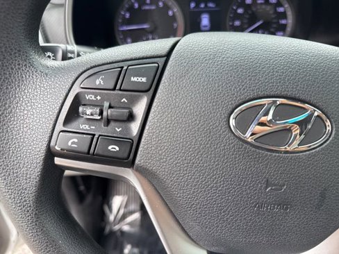 Used 2019 Hyundai Tucson SE image 27