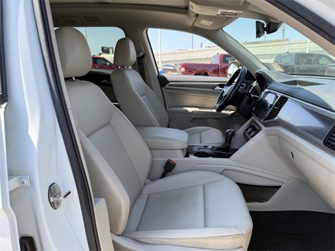 Used 2021 Volkswagen Atlas SEL image 28