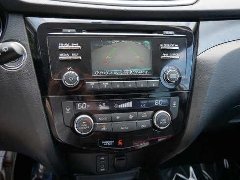 Used 2015 Nissan Rogue SV image 20