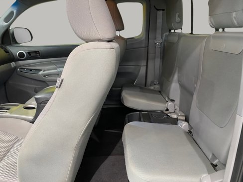 Used 2014 Toyota Tacoma 4x4 Access Cab V6 image 19
