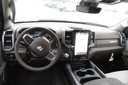 New 2025 RAM 1500 Laramie image 12
