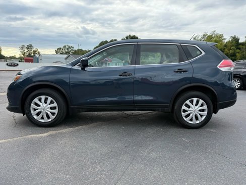 Used 2016 Nissan Rogue S image 3
