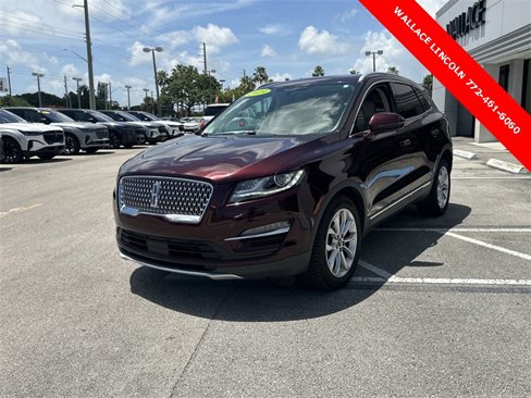 Used 2019 Lincoln MKC Select w/ Select Plus Package image 2