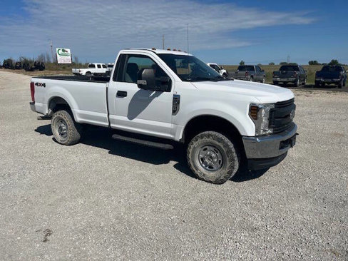Used 2019 Ford F250 XL w/ XL Value Package image 2