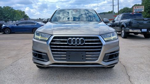 Used 2017 Audi Q7 3.0T Prestige w/ Prestige Package image 2