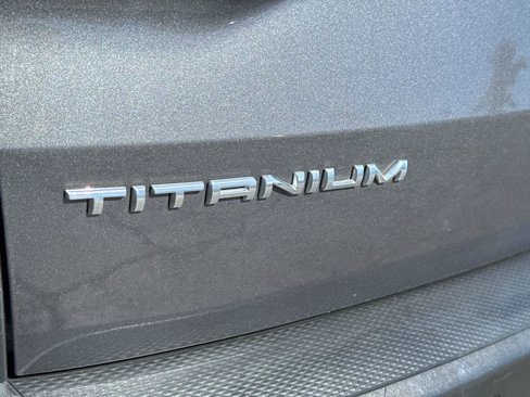 Used 2021 Ford Escape Titanium image 14