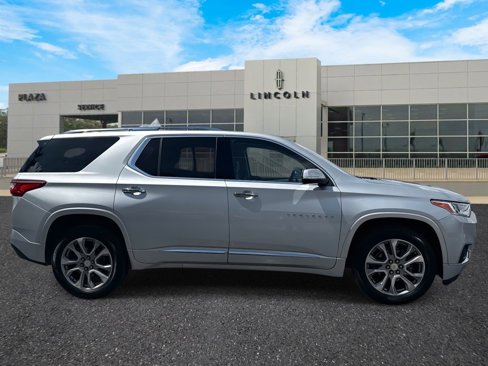 Used 2019 Chevrolet Traverse Premier w/ Driver Confidence II Package image 2