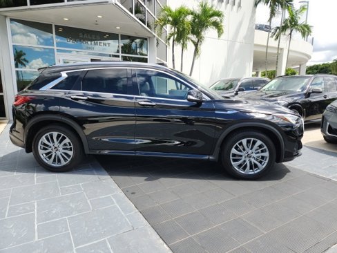 Used 2025 INFINITI QX50 Luxe image 6