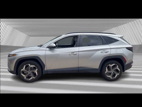 Used 2023 Hyundai Tucson SEL w/ Convenience Package image 2