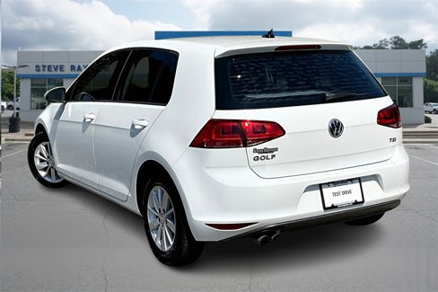 Used 2017 Volkswagen Golf S image 4