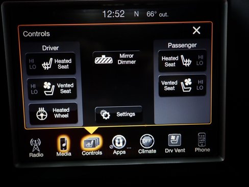 Used 2014 Jeep Grand Cherokee Overland image 4