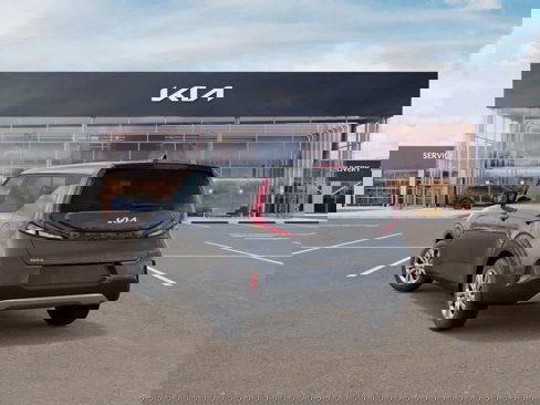 New 2025 Kia Soul LX image 4