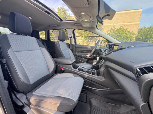 Used 2018 Ford Escape SE w/ SE Sync 3 Package image 18