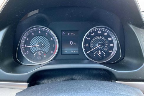 Used 2019 Hyundai Elantra SEL image 21