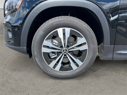 Used 2025 Mercedes-Benz GLB 250 4MATIC image 14