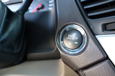 Used 2015 Chevrolet Suburban LT image 19