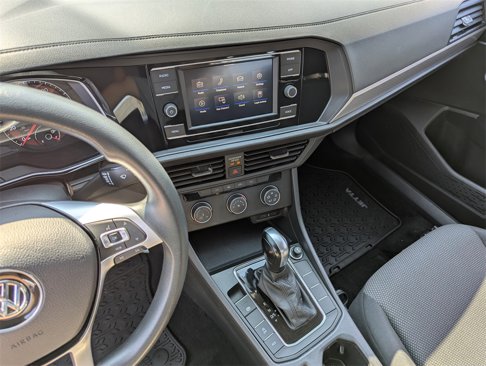 Certified 2020 Volkswagen Jetta S image 16