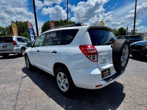 Used 2012 Toyota RAV4 4WD w/ Value Pkg image 3