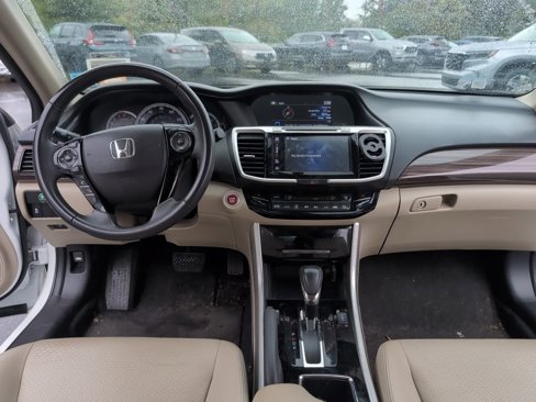 Used 2017 Honda Accord EX-L image 16