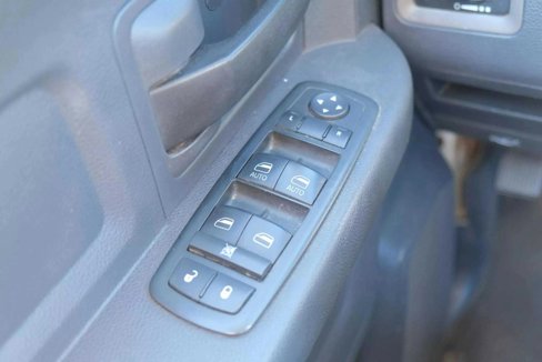 Used 2012 RAM 2500 ST w/ Chrome Appearance Group image 26