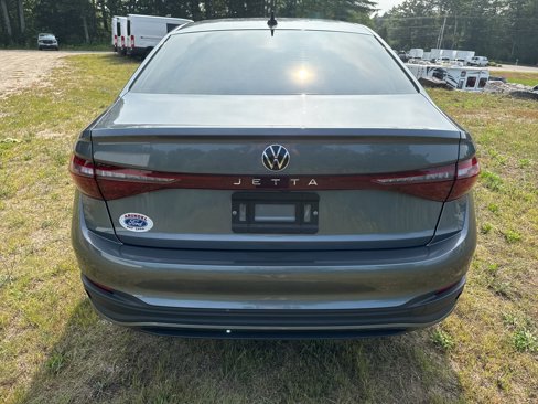 Used 2025 Volkswagen Jetta Sport image 6