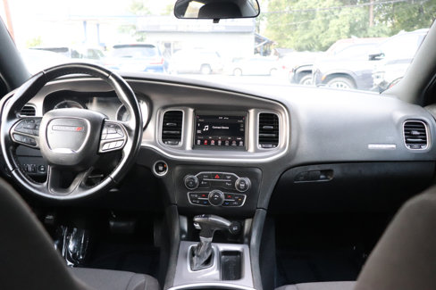 Used 2022 Dodge Charger SXT image 16