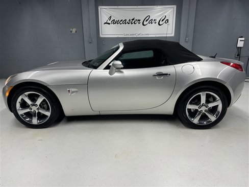 Used 2008 Pontiac Solstice Convertible w/ Preferred Package image 11