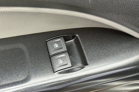 Used 2022 Chevrolet Colorado W/T w/ WT Convenience Package image 12