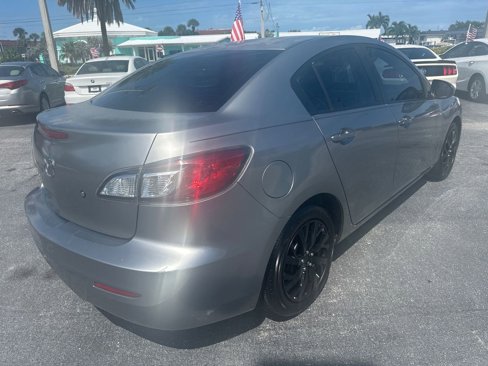 Used 2013 MAZDA MAZDA3 i SV image 8