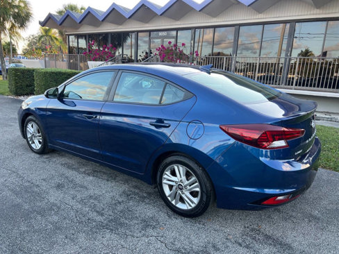 Used 2020 Hyundai Elantra SEL image 7