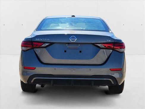 Used 2023 Nissan Sentra SV image 6
