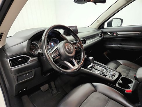 Used 2020 MAZDA CX-5 Touring image 18