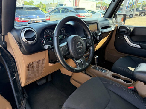 Used 2015 Jeep Wrangler Sahara w/ Connectivity Group image 16