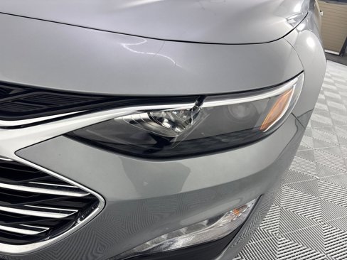 Used 2025 Chevrolet Malibu LT image 11