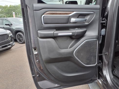 Used 2020 RAM 1500 Laramie image 23