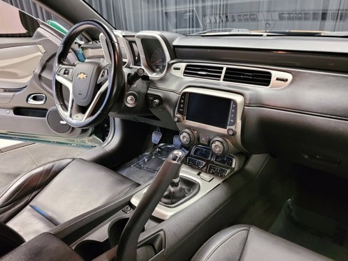 Used 2015 Chevrolet Camaro SS w/ Green Flash Special Edition image 31