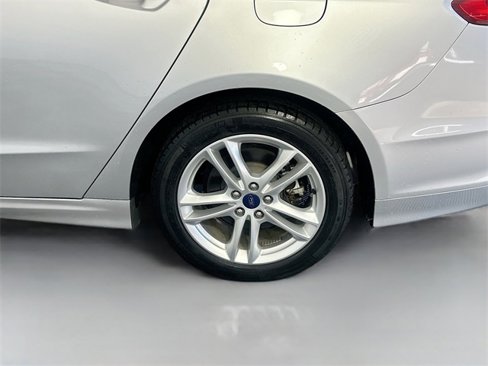Used 2018 Ford Fusion S image 30