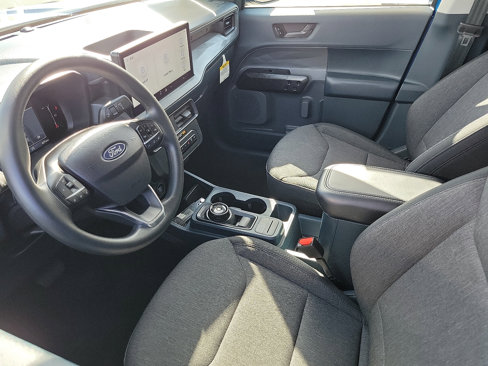 Used 2025 Ford Maverick XLT w/ Black Appearance Package image 3