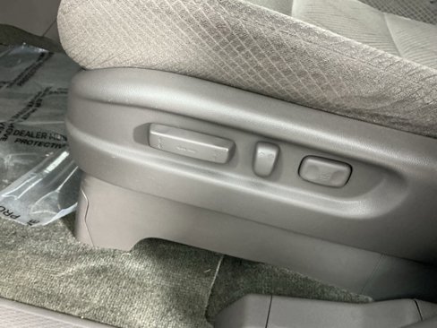 Used 2015 Honda Odyssey EX image 27