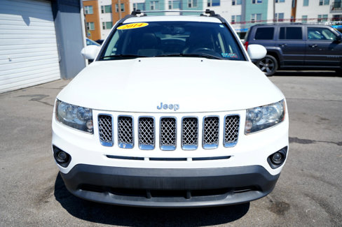 Used 2014 Jeep Compass Latitude w/ Sun/Sound Group image 2