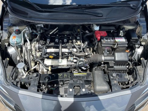 Used 2023 Nissan Versa SV image 32