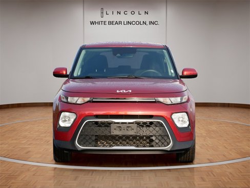 Used 2022 Kia Soul LX w/ Technology Package image 2