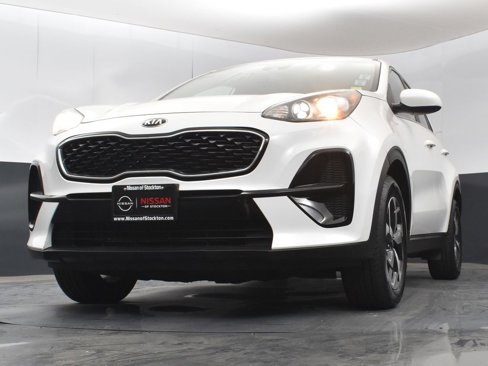 Used 2022 Kia Sportage LX image 39